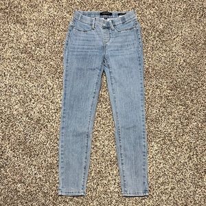 Judy Blue light blue Skinnies